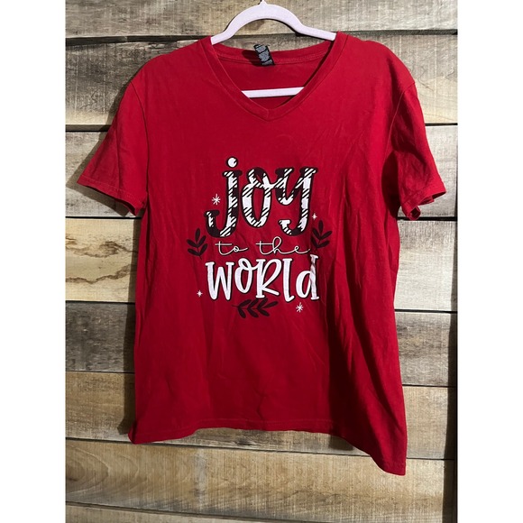 District Tee Red Joy to the World Christmas V-Neck T-Shirt Women's M - Picture 4 of 5